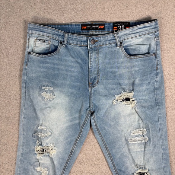 Riot Empire Jeans Men Fit 38x30 Slim Tapered Fit Light Wash Distressed Denim Y2K - Picture 5 of 12